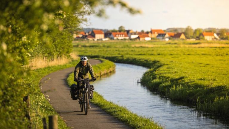 Best time for cycling holidays in Flanders